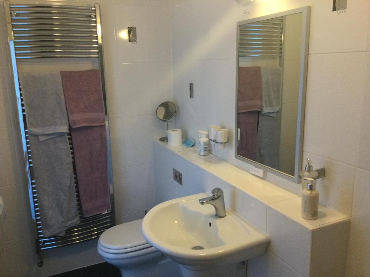 מילום Hh Accommodation מראה חיצוני תמונה